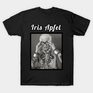 Iris Apfel / 1921 T-Shirt